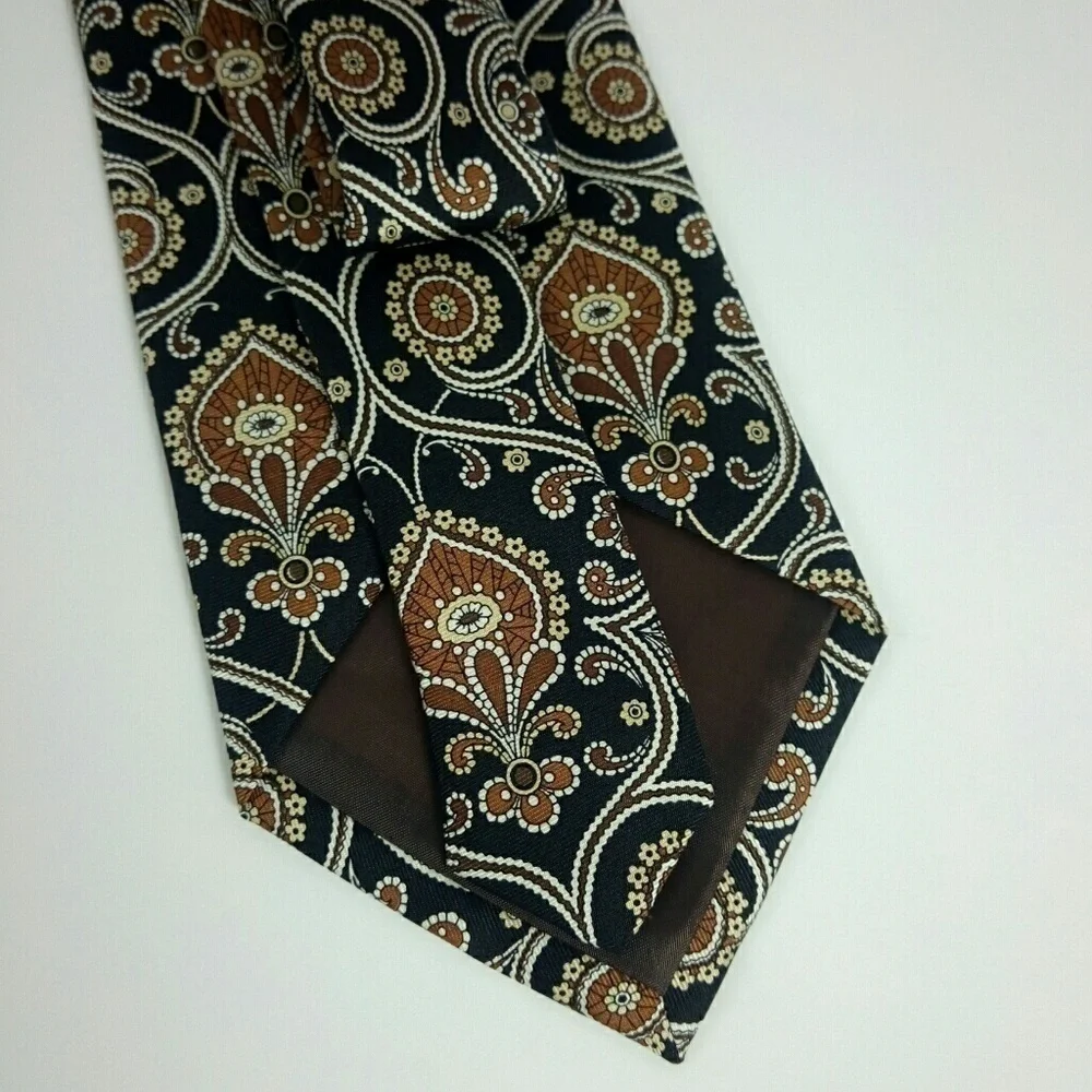 Vera Bradley for Baekgaard 100% Silk Neck 4x58